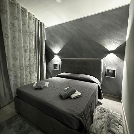 Urban House Bed & Breakfast Catania Bagian luar foto